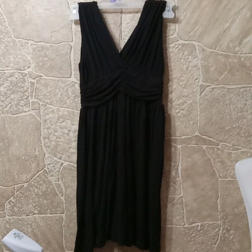 Little Black Sleeveless Dress‎
